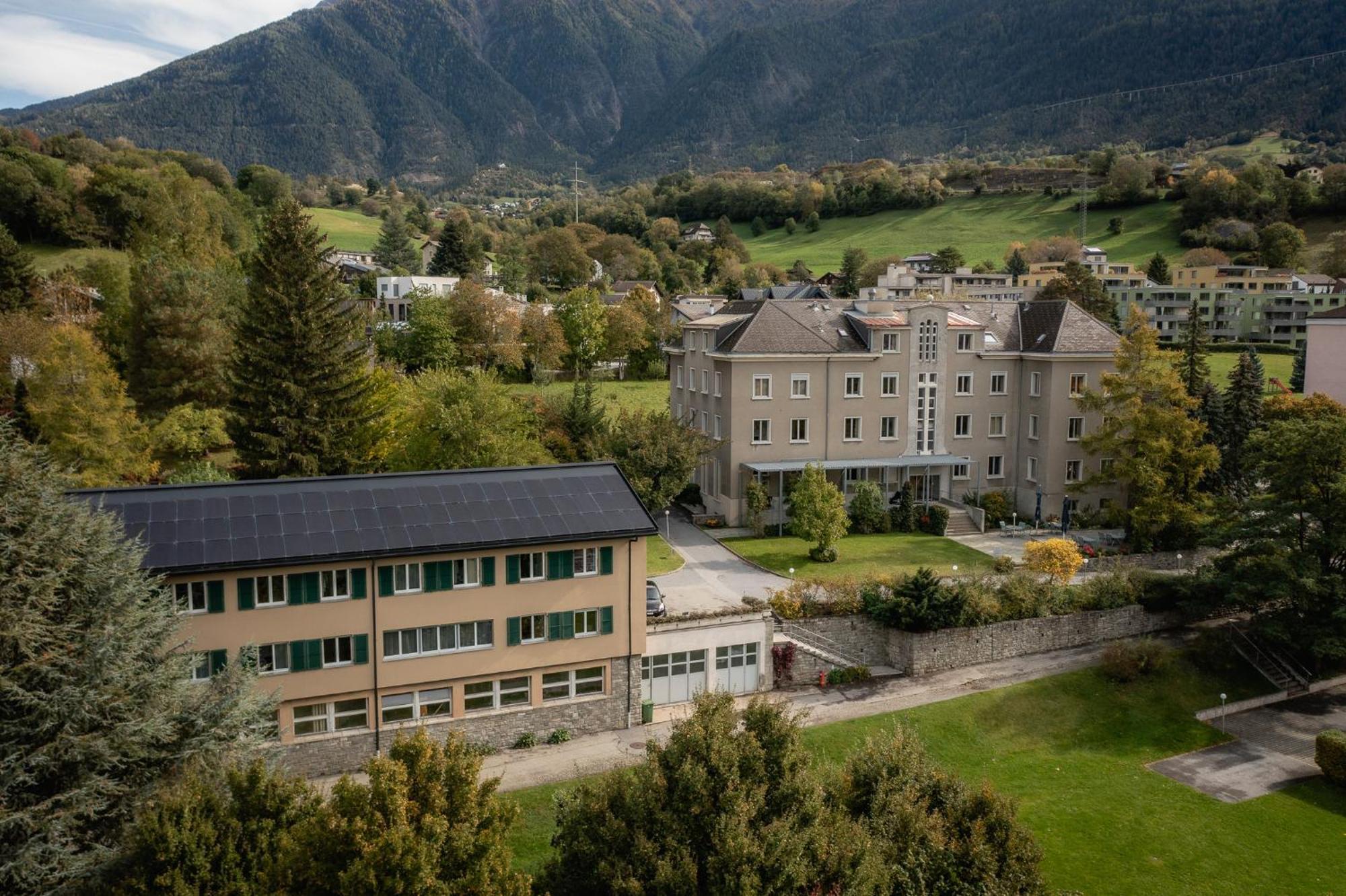 B&B Haus Schoenstatt Contactless- Check-In Brig Exterior foto